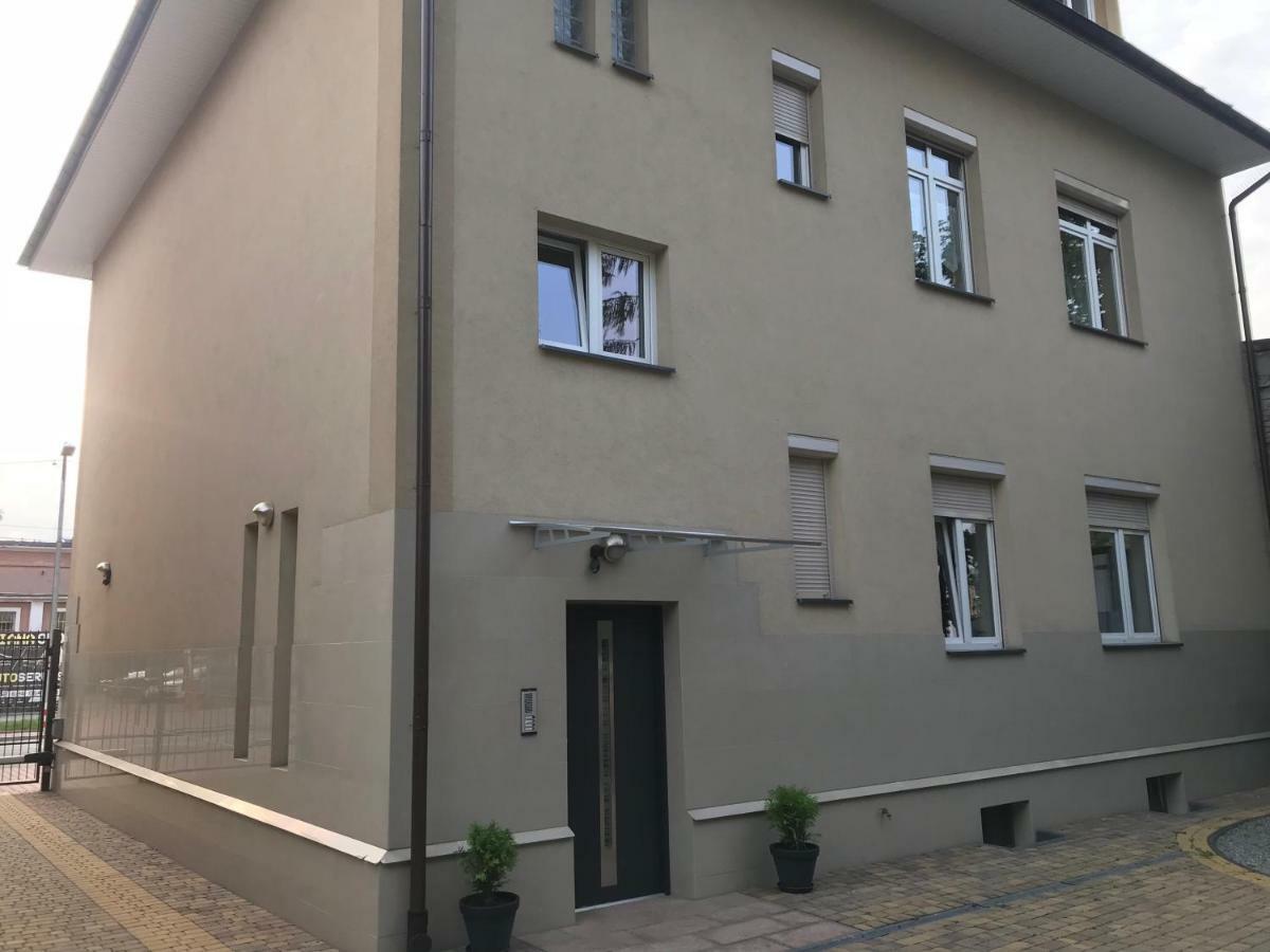 Apartment Family 克拉科夫 外观 照片