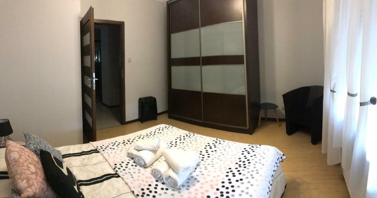 Apartment Family 克拉科夫 外观 照片